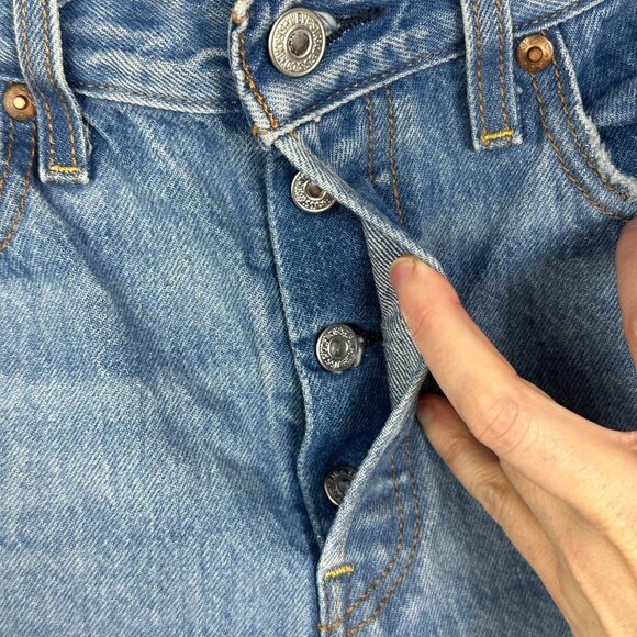 Free People Levis Icon Wedgie Jeans Size 30 Blue Denim Button Fly High Rise Boho - Picture 5 of 15